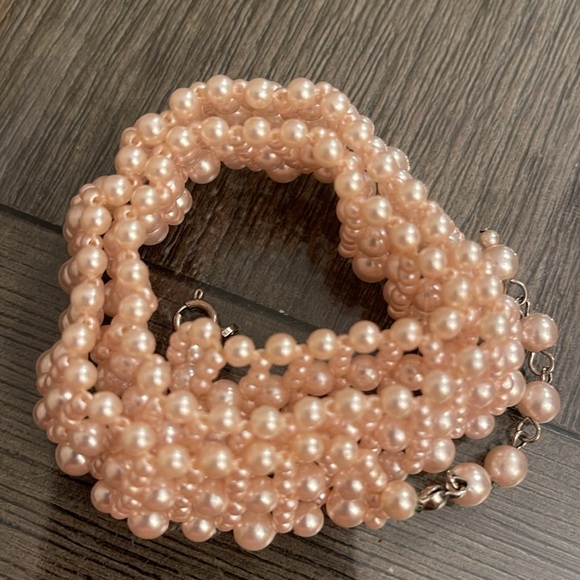 Vintage Pale Pink Faux Pearl Collar Necklace - Picture 14 of 14